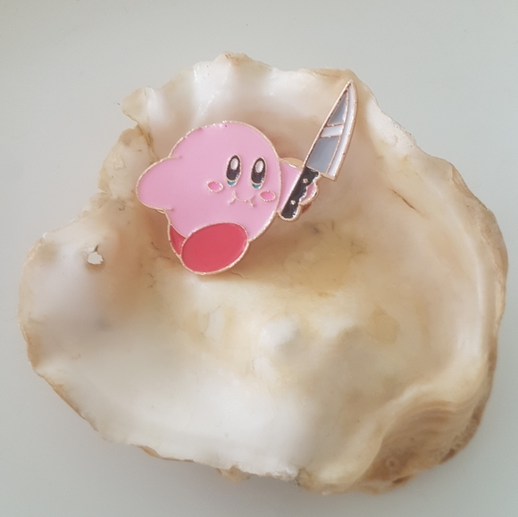 🔪 Killer Kirby Pin - Picture 4 of 5